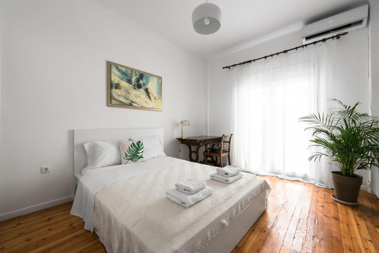 F & B Collection - Flat For 6 Apartment เทสซาโลนิกิ ภายนอก รูปภาพ
